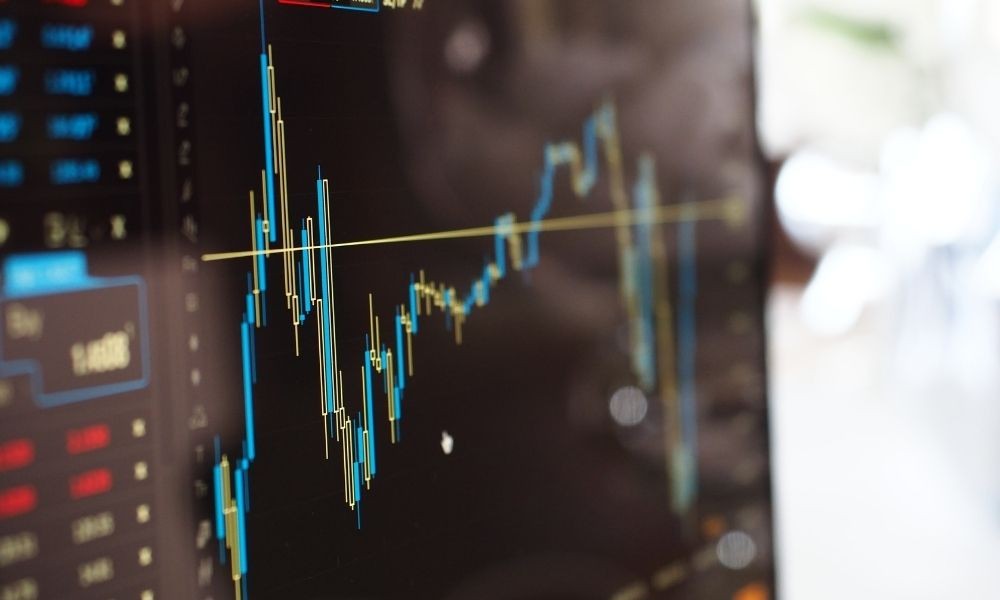 Legacy Meets Disruption: How Two Financial Powerhouses Are Redefining Wealth Creation in India